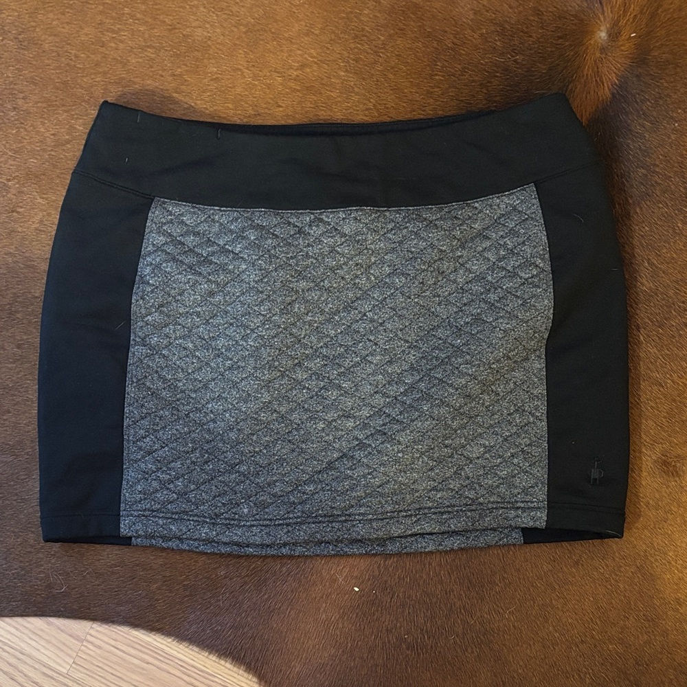 Smartwool size Large skirt.
